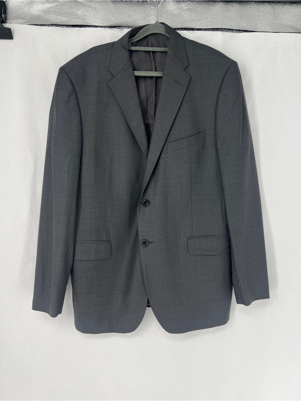 Ermenegildo Zegna Charcoal Gray Two-Button Suit Jacket 100% wool